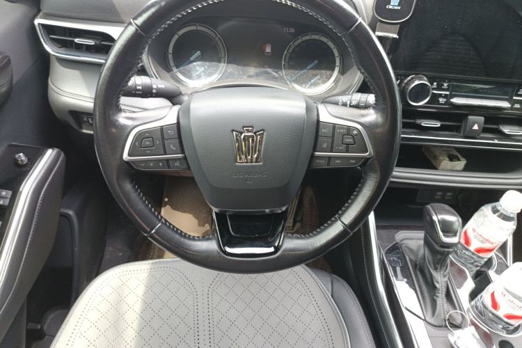 Used Toyota Crown Kluger 2021 2.5L HEV Four-Wheel Drive Luxury Edition Steering Wheel