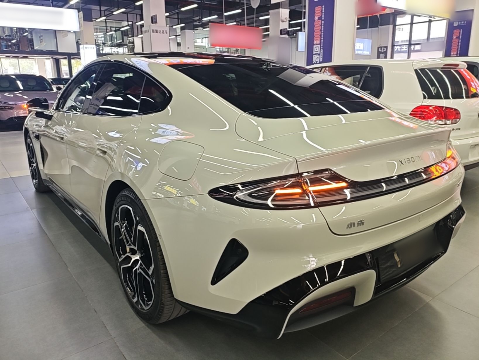 Xiaomi Auto SU7 2026 Model Standard Edition — снимка 4