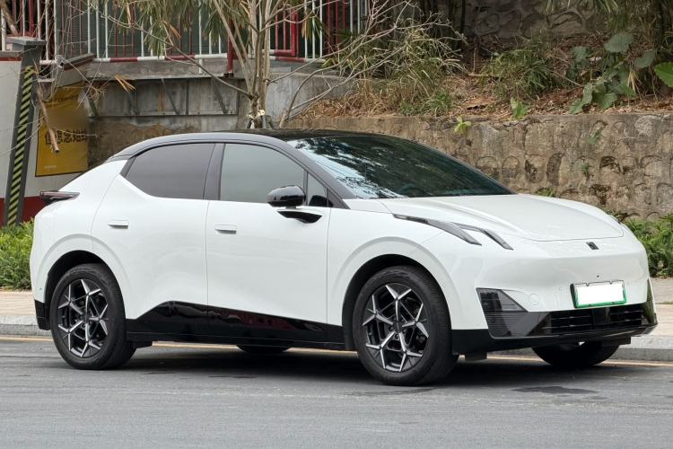 Used Lynk & Co Z20 2025 530 km Range Rear-Wheel Drive Max