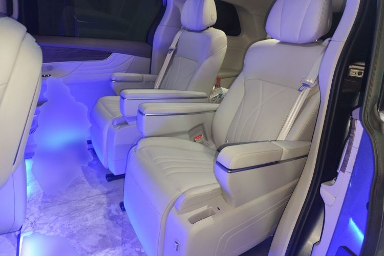 Used Roewe iMAX8 New Energy 2025 1.5T DMH Lu Zun Deluxe Edition