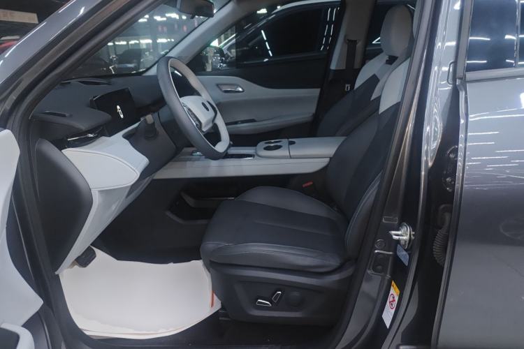 Used CHANGAN UNI-Z New Energy 2024 Blue Whale Smart Electric iDD 125km Leading Model
