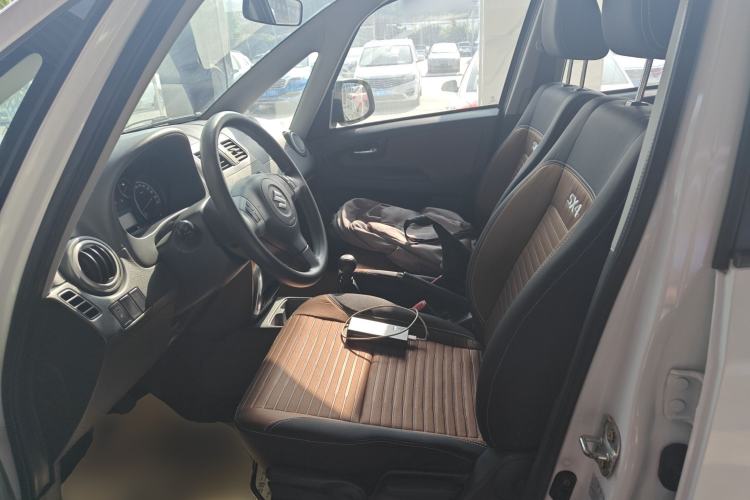 Used Suzuki SX4 2016 1.6L Manual Classic Edition
