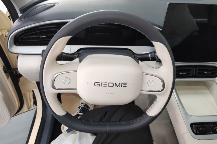 Used Geely Galaxy Geome 2026 Model 310km Dream Edition Steering Wheel