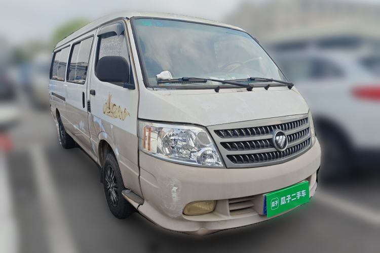 Used Foton Scenic 2016 2.0L Landscape Express Version Long Wheelbase Low Roof – 4Q20M
