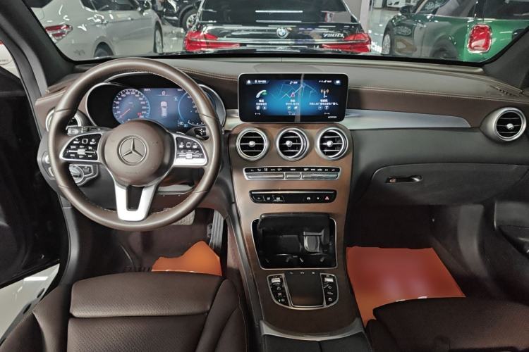 Used Mercedes-Benz GLC 2020 GLC 300 L 4MATIC Dynamic Edition