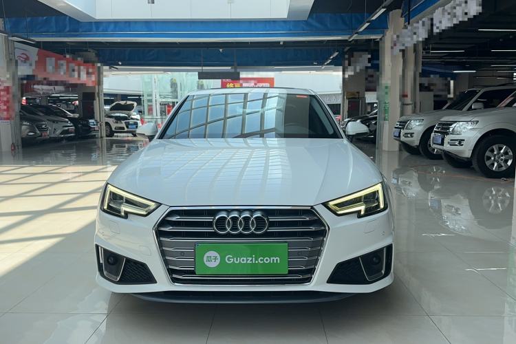 Used Audi A4L 2019 40 TFSI Fashion Version China V

