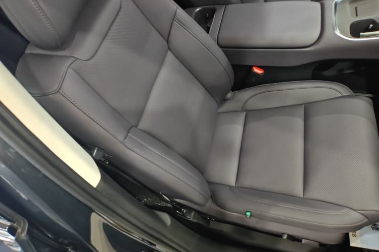 Used Leapmotor C16 2026 All-Electric 630 LiDAR Version 6-Seater