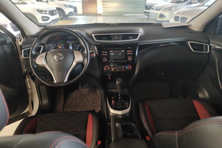 Used Nissan Qashqai 2016 2.0L CVT Luxury Edition
