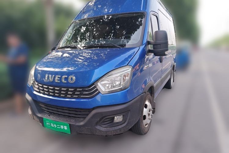 Used Iveco Eurocargo 2020 3.0T Automatic Chao Rui Long Wheelbase Short Overhang High Roof F1C Guazi used car, China used car export, Used car for sale, Used cars, Cheapest cars for sale
