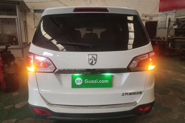 Used Baojun 730 2014 1.5L manual Comfort ESP version 7 seats
