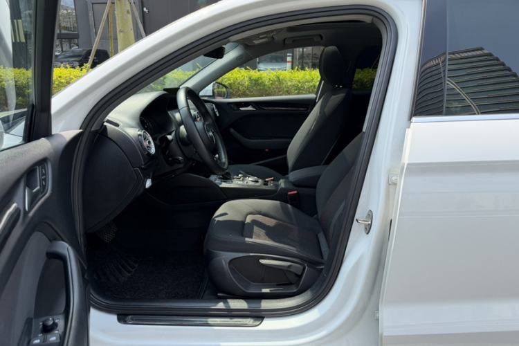 Used Audi A3 2020 Restyled Limousine 35 TFSI Ambition Version China VI