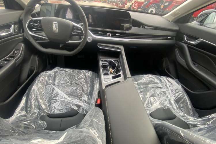 Used Bestune B70 2025 Dragon Edition 1.5T Enjoy Customization Model