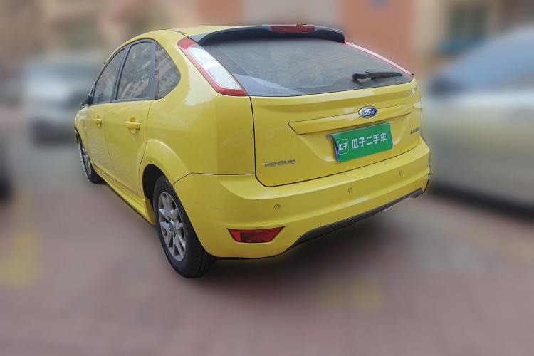 Used Ford Focus 2011 Hatchback 1.8L Manual Comfort Model
