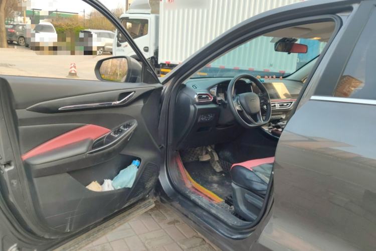 Used CHANGAN OSHAN X5 2021 Revised Version 1.5T DCT Luxury Edition Driver Seat