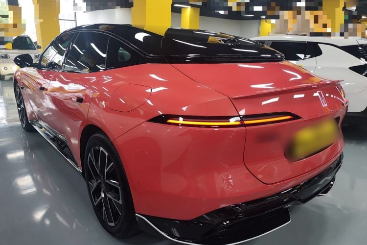 Used Avatr 06 2025 Pro Range-Extended Edition Rear Left 45 Deg