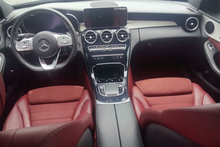 Used Mercedes-Benz C-Class 2019 C 260 Sport Edition Center Console