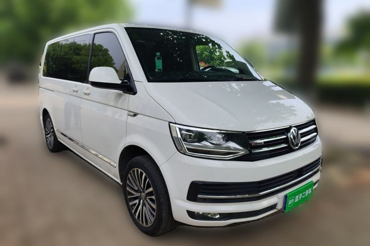 Used Volkswagen Multivan 2018 2.0 TSI Four-Wheel Drive Comfort Edition 7-Seater Front Right 45 Deg