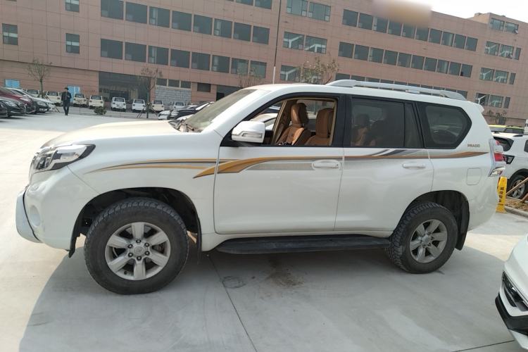 Used Toyota Prado 2013 2.7L Automatic Parallel Import