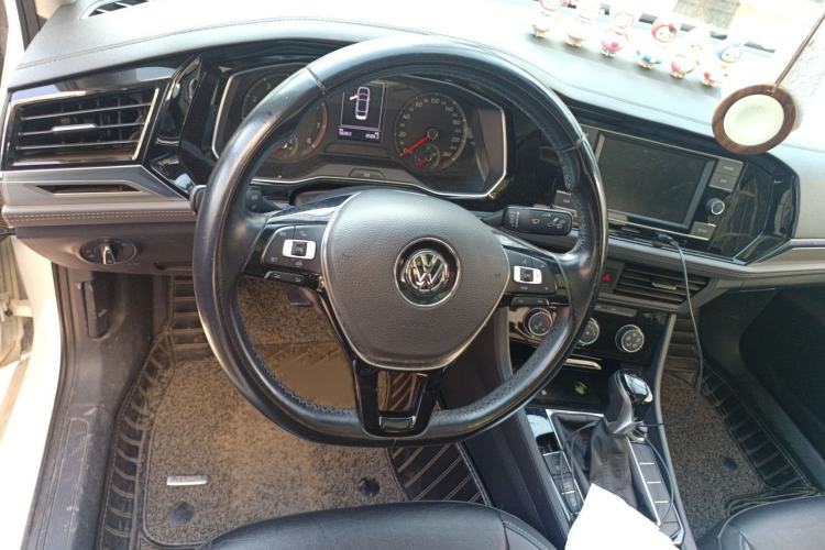 Used Volkswagen Sagitar 2019 200TSI DSG Comfort Version China VI Standard Steering Wheel