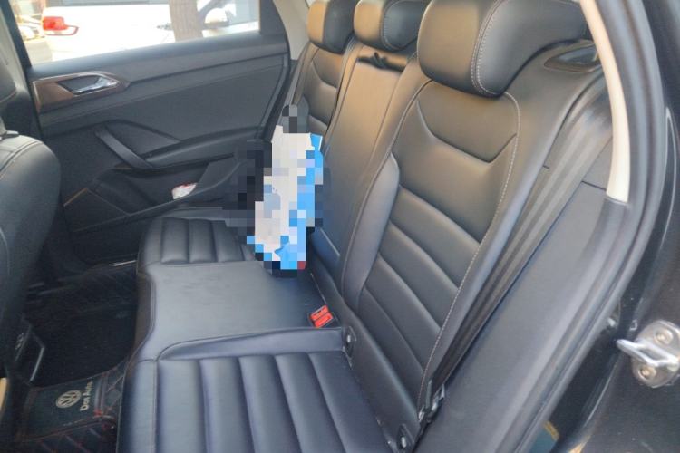 Used Volkswagen Tharu 2020 280TSI Two-Wheel Drive Luxury Edition China VI Standard Interior 4