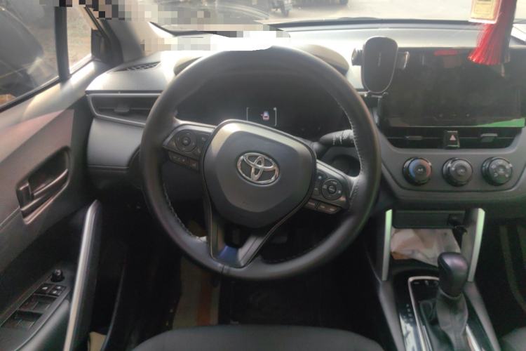 Used Toyota Corolla Cross 2024 2.0L Pioneer Edition