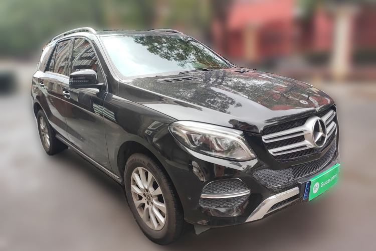 Used Mercedes-Benz GLE-Class 2017 GLE 400 4MATIC Middle East version
