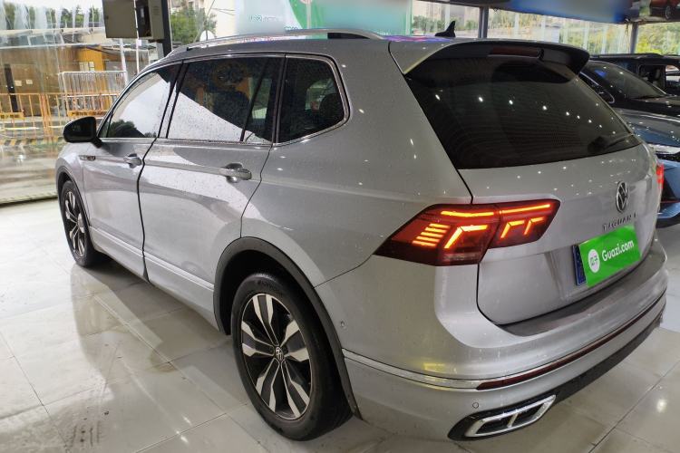 Used Volkswagen Tiguan L 2022 330TSI Automatic Two-Wheel Drive R-Line Flagship Edition