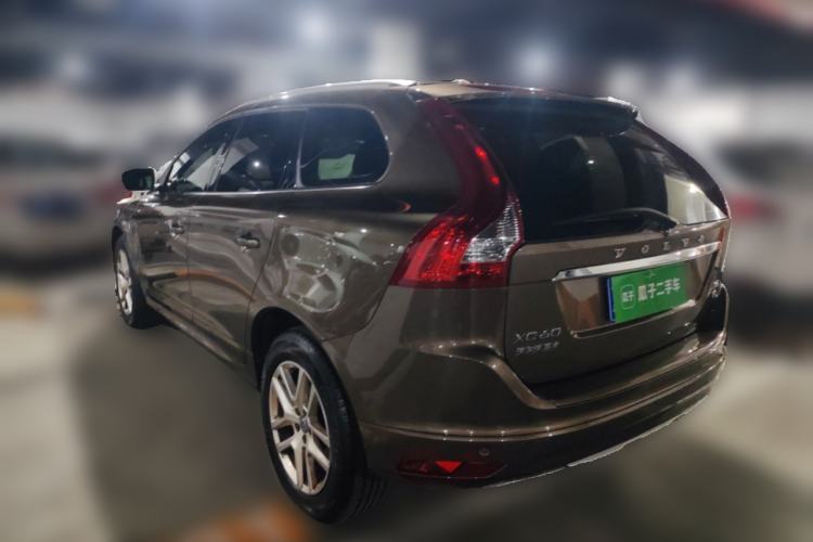 Used Volvo XC60 2017 T5 AWD Smart Upgrade Model