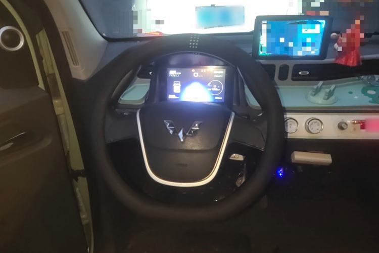Used Wuling Hongguang MINIEV 2021 Macaron Premium Model – Lithium Iron Phosphate Steering Wheel