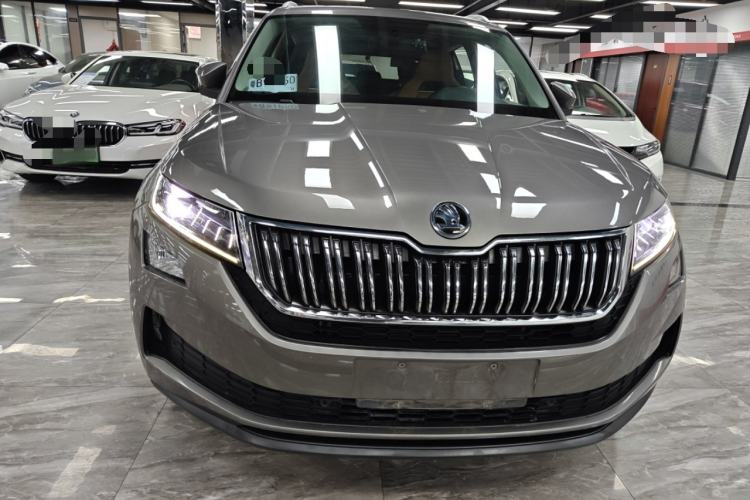 Used Skoda Kodiaq GT 2019 TSI330 Two-Wheel-Drive Luxury Edition China VI Standard
