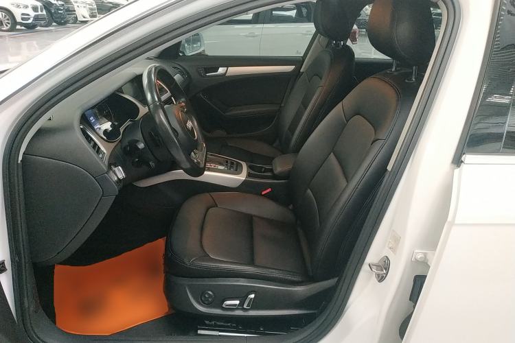 Used Audi A4L 2015 35 TFSI Automatic Standard Model
