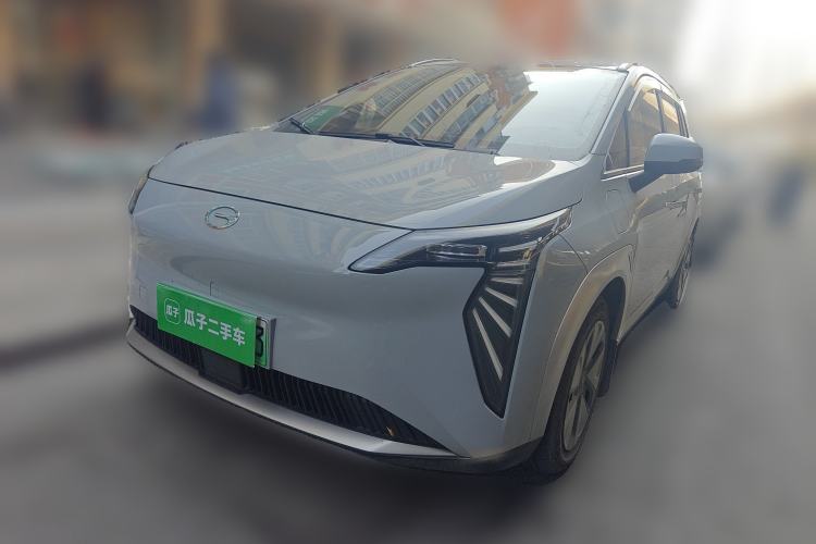 Used AION Y 2023 Younger