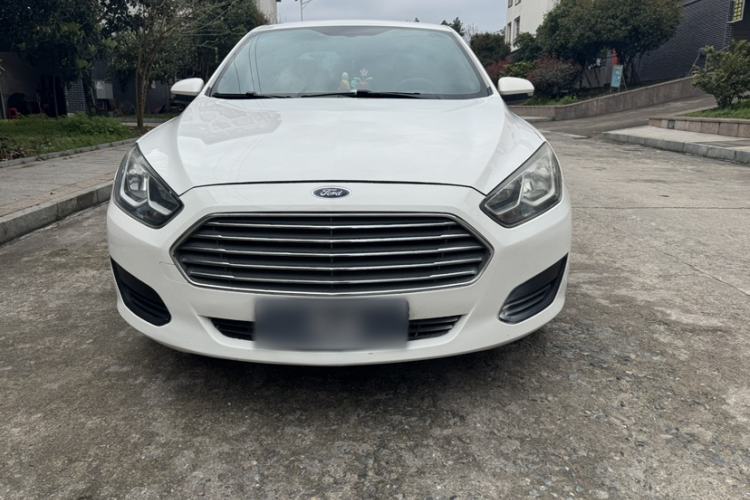 Used Ford Escort 2017 Revised Version 1.5L Automatic Comfort Edition
