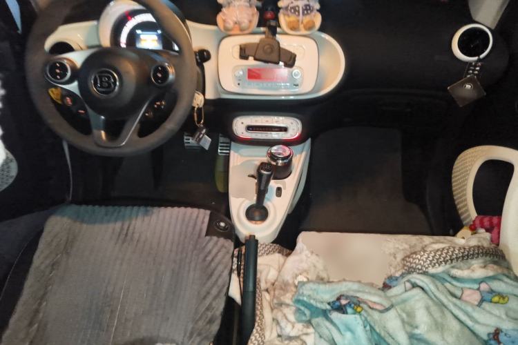 Used smart fortwo 2015 1.0L 52 kW Hardtop Passion Edition