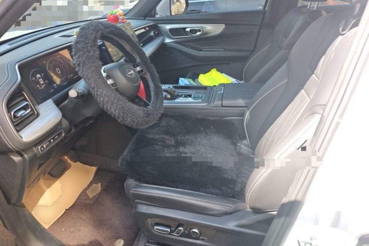 Used GAC Trumpchi GS8 2025 Linghang Series 2.0 TGDI Two-Wheel-Drive Luxury Edition 5 Seats Driver Seat