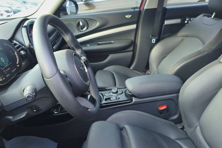 Used MINI Clubman 2022 Facelift 1.5T COOPER Connoisseur