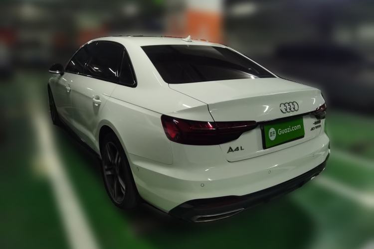 Used Audi A4L 2022 40 TFSI Luxury Dynamic Model