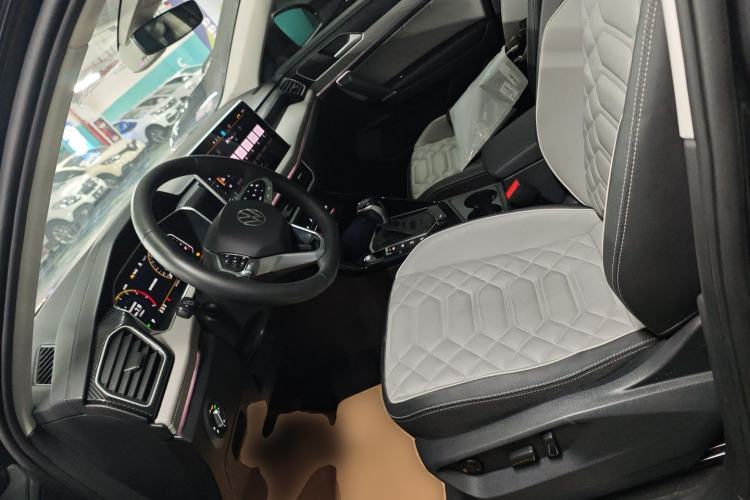 Used Volkswagen Tayron 2024 330TSI Two-Wheel Drive Luxury Plus Advanced Version