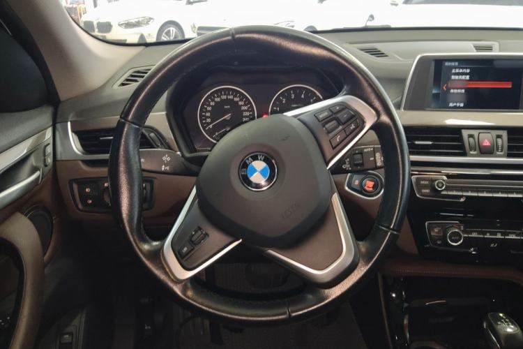 Used BMW X1 2018 sDrive18Li Luxury Model