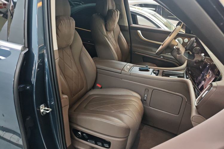 Used Hima AITO M9 2024 Range-Extended Ultra Version 42 kWh 6-Seater Model
