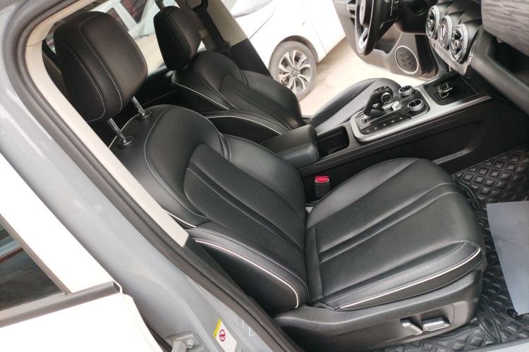 Used Tank 300 2023 City Edition 2.0T—Stylish as Ever
