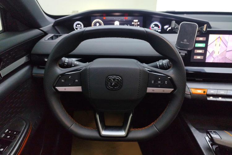 Used Changan UNI-V iDD 2023 Zhidian iDD 1.5T 113km Smart & Fun Version (Rapid Edition)