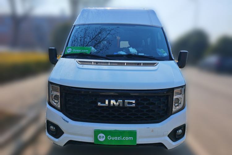 Used JMC Fushun 2022 2.0T Manual Multi-Function Passenger Vehicle Short Wheelbase Mid-Height Roof 6-Seater Front