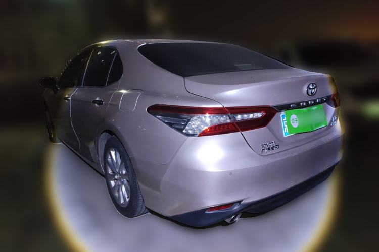 Used Toyota Camry 2018 2.0G Luxury Edition
