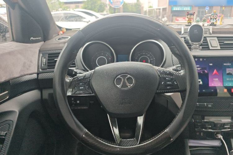 Used BAIC Senova X65 2015 2.0T Automatic Elite Model

