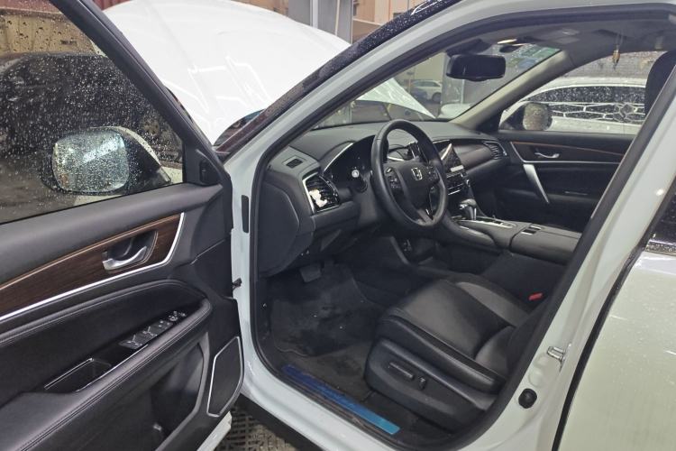 Used Honda Avancier 2017 240TURBO Two-Wheel Drive Premium Edition
