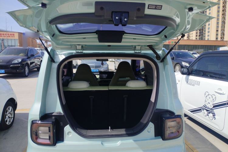 Used Geely Galaxy Panda 2023 Panda Mini 200km Endurance Bear Trunk