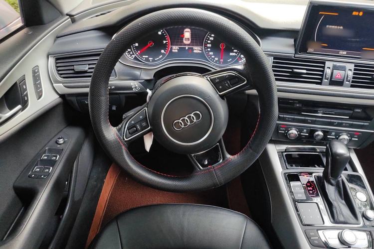 Used Audi A7 2017 35 TFSI Fashion Model Steering Wheel