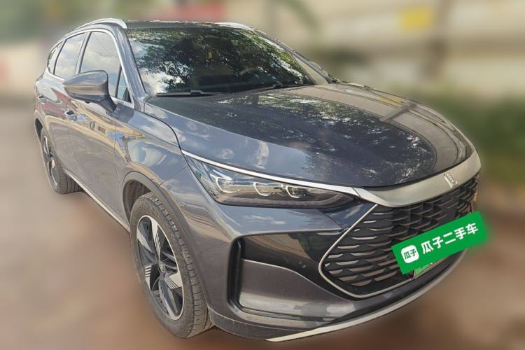 Used BYD Tang New Energy 2024 DM-i Glory Edition 112KM Prestige Model Front Right 45 Deg