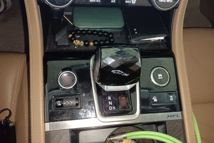 Used Jaguar XFL 2023 XFL 2.0T P250 Two-Wheel-Drive Luxury Deluxe Edition